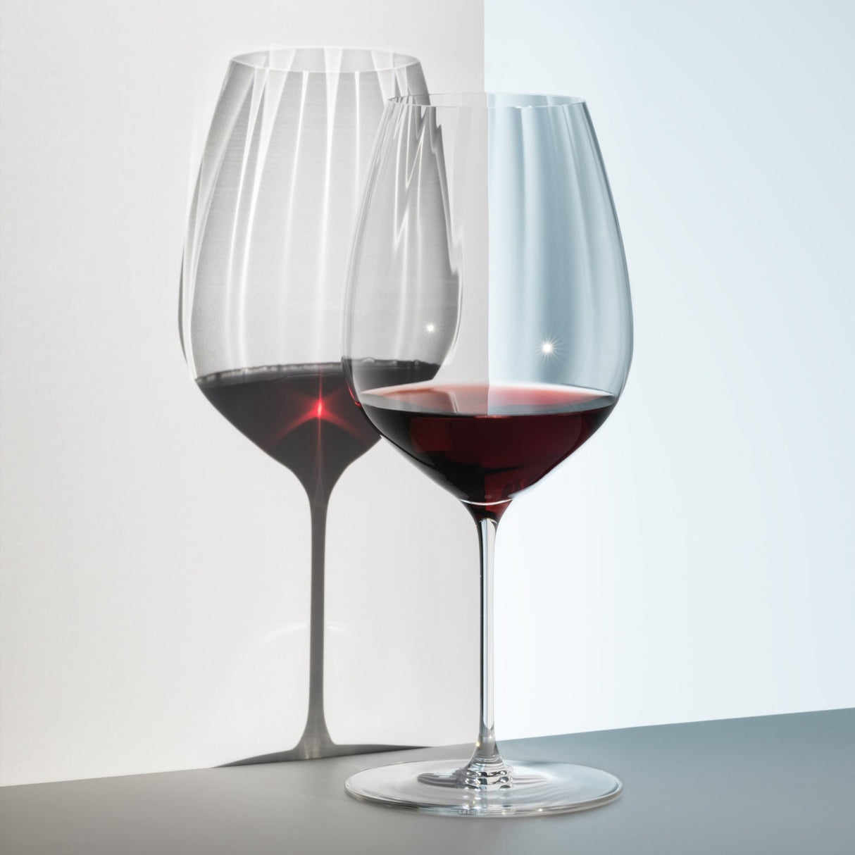Riedel Wine Glass Performance Cabernet Sauvignon (6884/0)-2