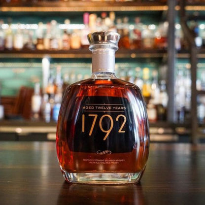 1792 Bourbon Aged 12 Years - Liquor Geeks