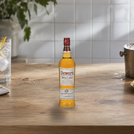 Dewar's Blended Scotch White Label Whiskey highball counter - Liquor Geeks