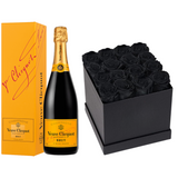 Veuve Clicquot Brut With Gift - Liquor Geeks